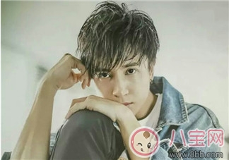 薛之謙與前妻復(fù)合 薛之謙之前為什么離婚? 薛之謙與前妻復(fù)合 薛之謙之前為什么離婚?